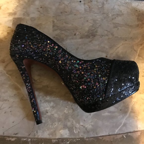 Shultz Shiny Heels Sz 5 - Picture 1 of 16